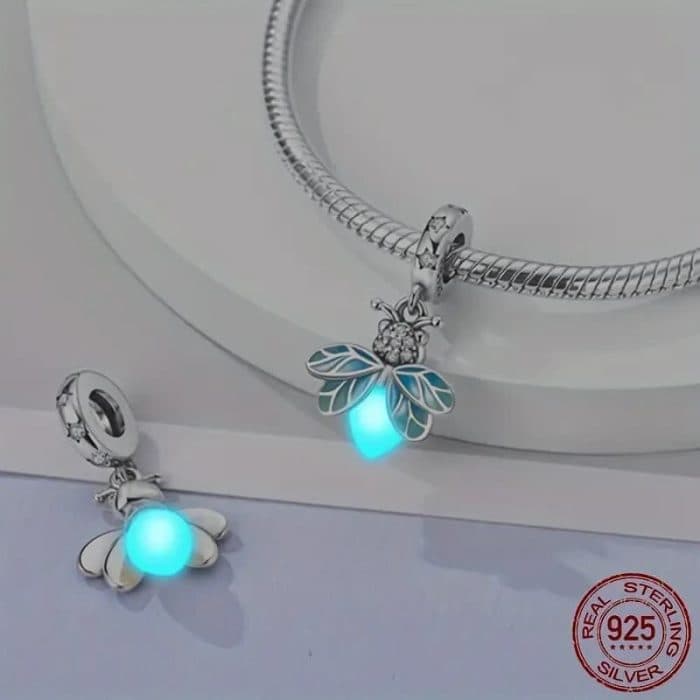 Srebaren talisman & 8220 Svetulka& 8221 & 8211 Magiyata na noshtta vav vashiya stil