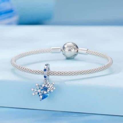 Srebaren talisman sas sin kristal i snezhinki