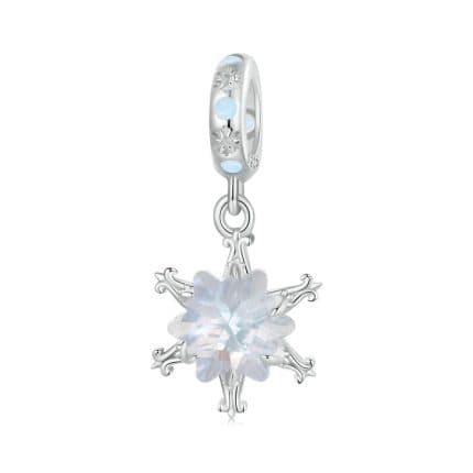 SREBAREN TALISMAN SNEZhINKA & 8211 ZIMNA MAGIYa I BLYaSAK ZA VAS
