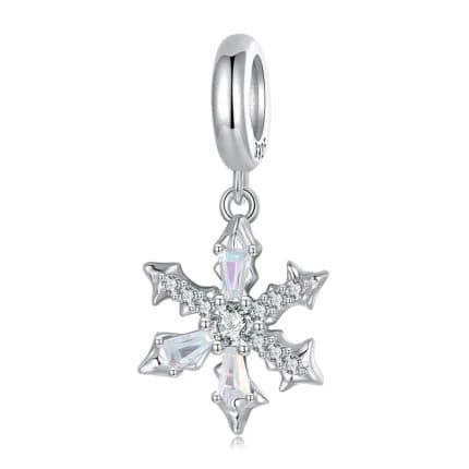SREBAREN VISYaSht TALISMAN SNEZhINKA ELEGANTEN DIZAYN