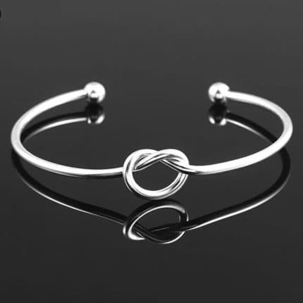 Posrebrena grivna tip cuff s vazel na lyubovta